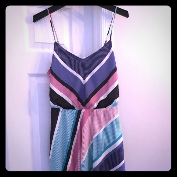 Lauren Conrad Medium Woman’s Dress - Picture 1 of 3